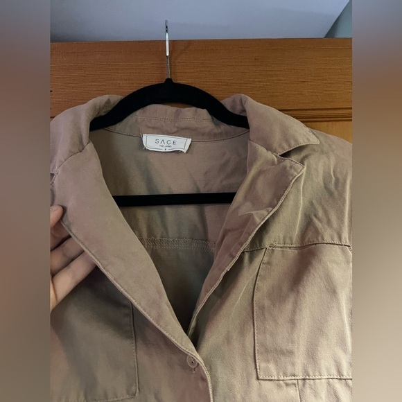 Sage Wayfarer utility mini dress women’s size small NO BELT EUC tan khaki short - Picture 5 of 7